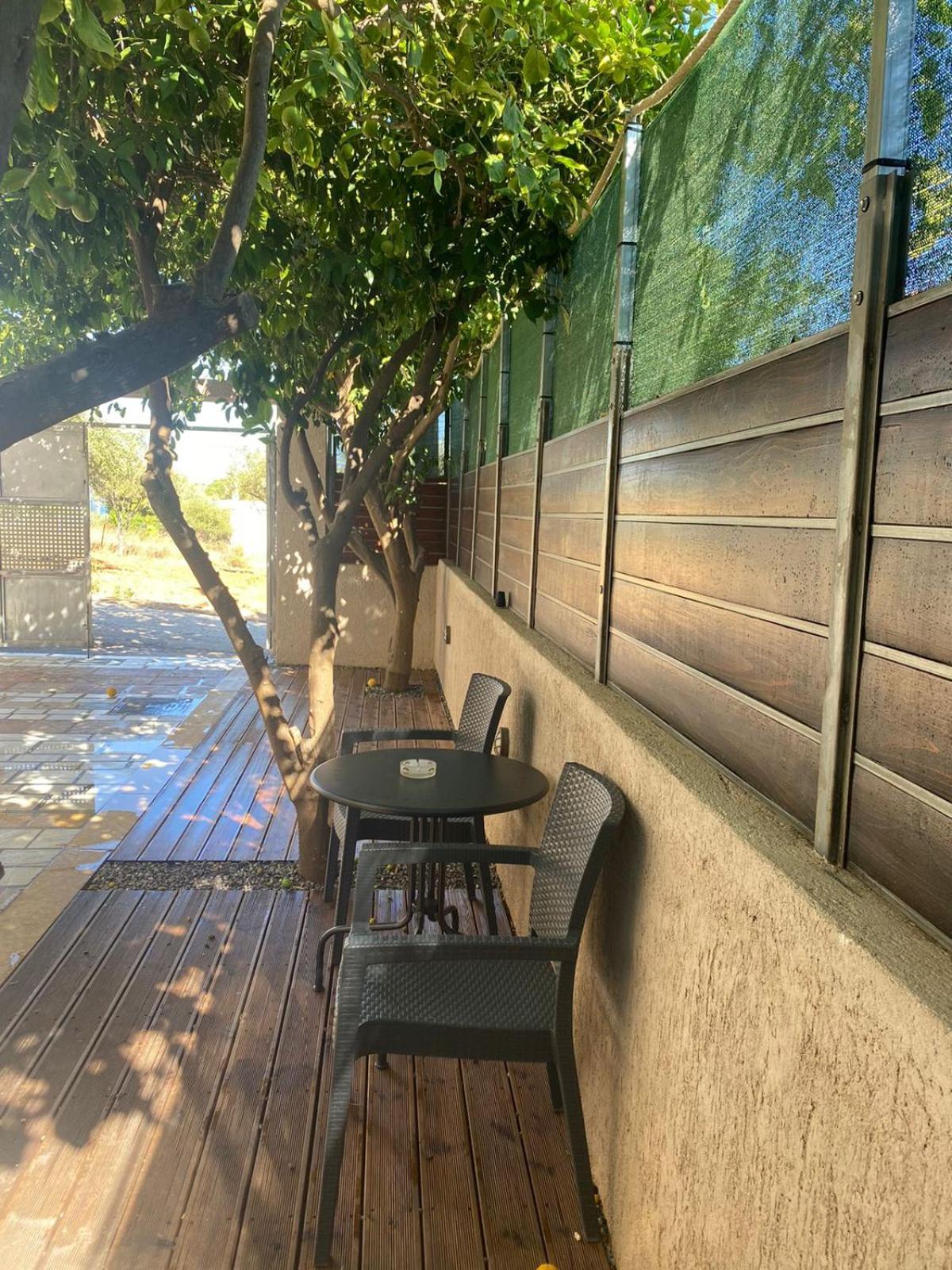 Zoes Place Daire Artemida  Dış mekan fotoğraf