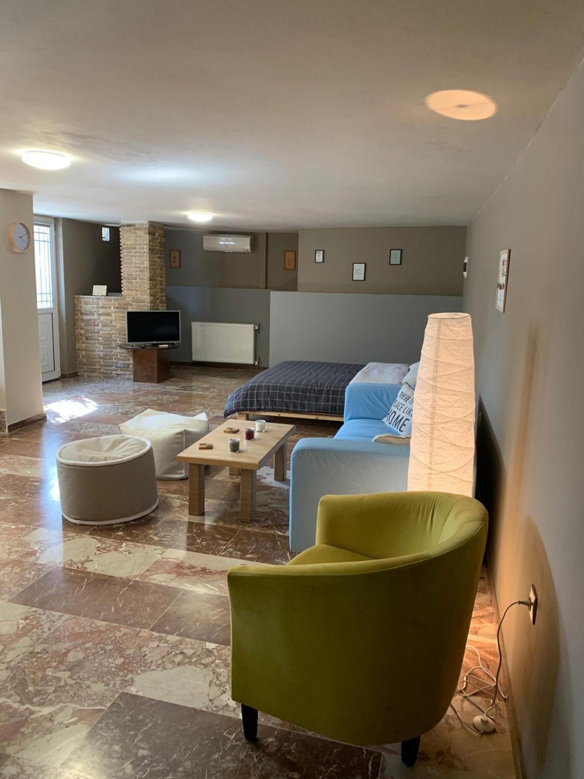 Zoes Place Daire Artemida  Dış mekan fotoğraf