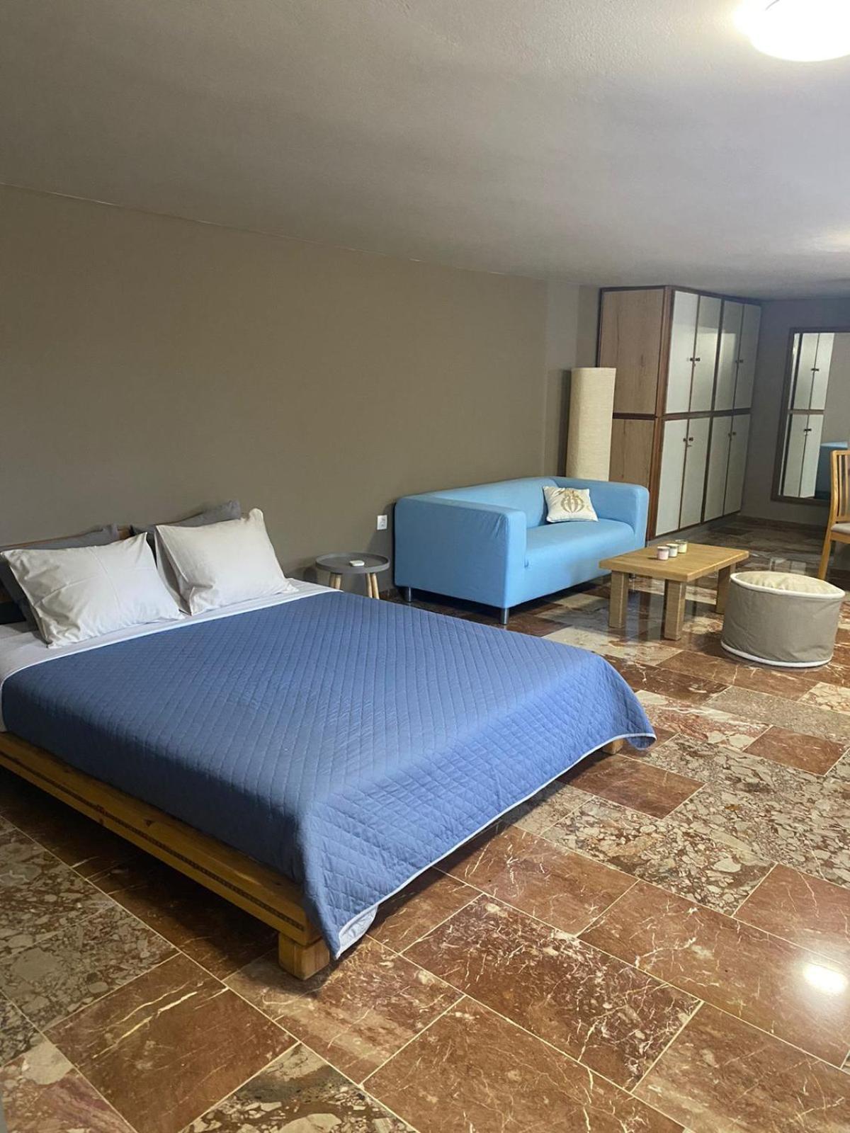 Zoes Place Daire Artemida  Dış mekan fotoğraf